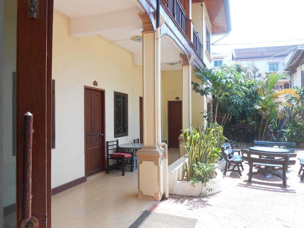 Thoulasith pensión Luang Namtha Exterior foto